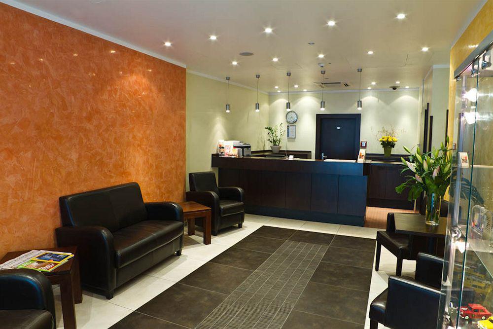 Ivbergs Hotel Messe Nord Berlin Exterior foto